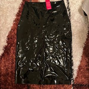 Commando Patent Midi Skirt in Black